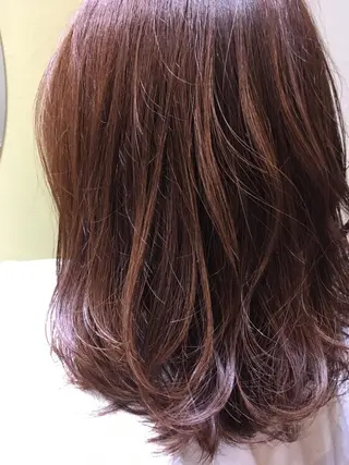 ミディアム オオニシ アキラのヘアスタイル