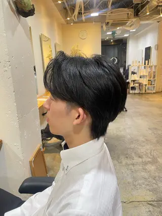 ミディアム パーマ メンズ RIN／韓国ヘア レイヤーカットのヘアスタイル