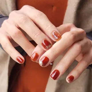 ネイル 🌲🌳🚪iiit o🌲🌳🌲のネイルデザイン