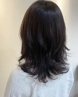 ミディアム nao .のヘアスタイル