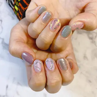 ネイル ISHIHARA KANAのネイルデザイン