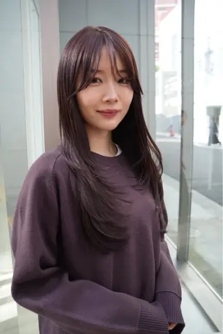 ロング soigné 表参道【ソワネ】所属・🖱️透明感カラー ×髪質改善Rikyuのヘアスタイル