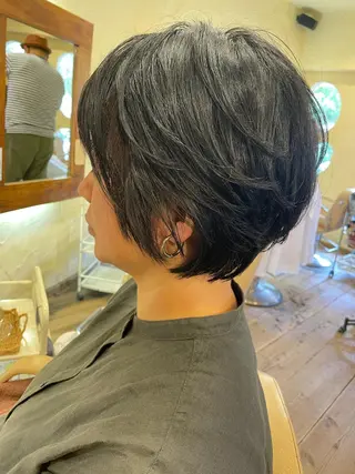 ショート カラー 大鹿 数馬のヘアスタイル