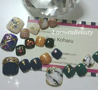 ネイル 小顔と腸の専門店 ラクーラビューティのエステ・リラクイメージ