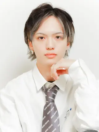ミディアム 池添 聖矢のヘアスタイル