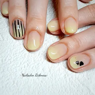 ネイル I. Yukariのネイルデザイン