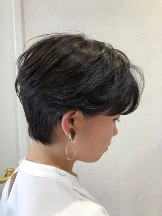 ショート うる艶レイヤーカット hinakoのヘアスタイル