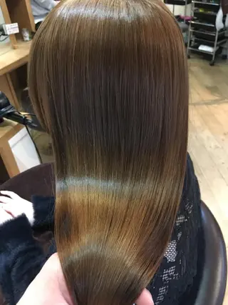 ロング 平 一裕のヘアスタイル