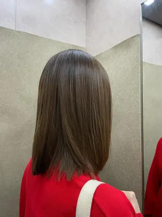 ミディアム 透明感カラー🪡🤍 nanao🤍🪡のヘアスタイル