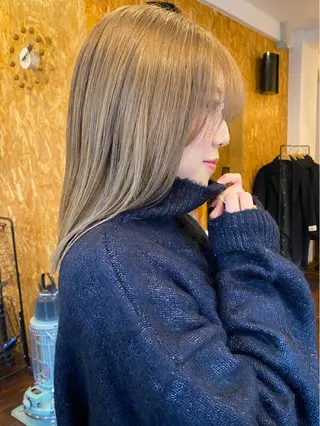 ミディアム GIRL所属・ダメージレスサロン✨ kayo🌱のヘアスタイル