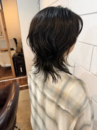 ミディアム 透け感/ハイトーン/ レイヤー/小山田のヘアスタイル