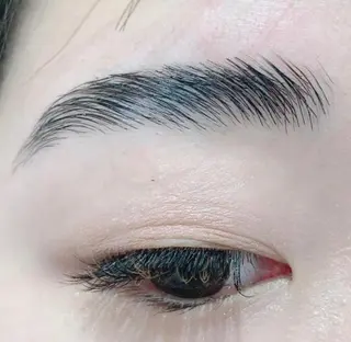 アイブロウ eyelist / nana🌱のマツエク・マツパデザイン