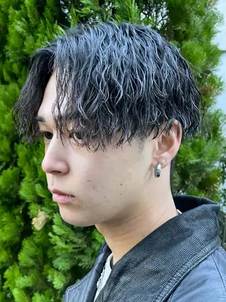 ショート パーマ メンズ 亀井隆汰/メンズ専門 パーマ特化美容師のヘアスタイル