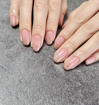 ネイル Lea,Nail所属・松橋 愛のネイルデザイン