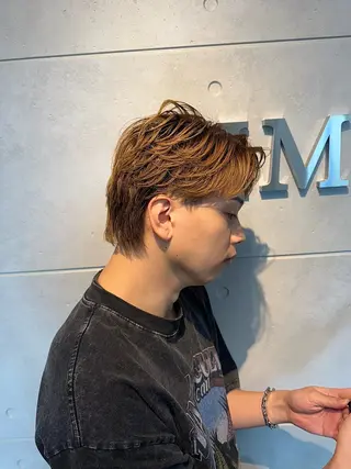 ミディアム カラー メンズ LIM Men's hair所属・吉川 昌志のヘアスタイル