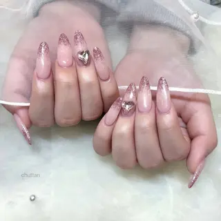 ネイル TRU NAIL&EYE 千葉店所属・高木 つかさのネイルデザイン