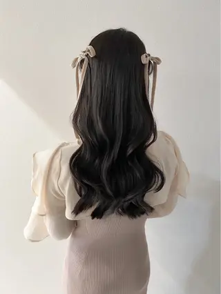 ロング カラー ヘアアレンジ autre所属・大久保 ひでなりのヘアスタイル