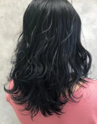 セミロング ベージュ指名No1 加賀詩織のヘアスタイル