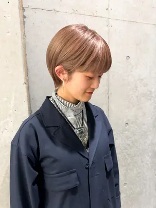 ショート カラー ヘアアレンジ ミニボブ/ブリーチ 🌈MISATOのヘアスタイル