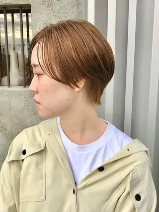 ショート 岡田 恭明のヘアスタイル