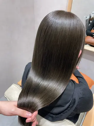 ロング カラー HINA🎀韓国ヘア / アイリストのヘアスタイル