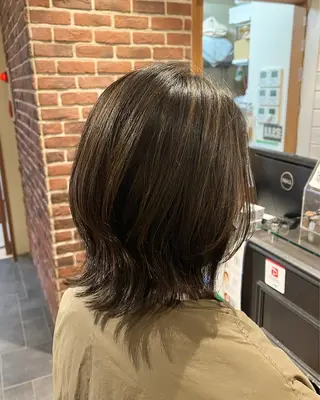 ミディアム カラー 時田 羽美のヘアスタイル