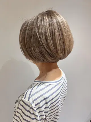 カラー 石井 潤のヘアスタイル