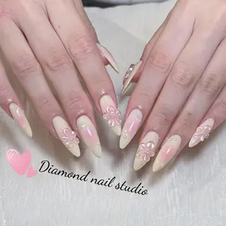 ネイル DIAMOND 💦のネイルデザイン