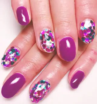 ネイル bijou所属・相馬 礼菜のネイルデザイン