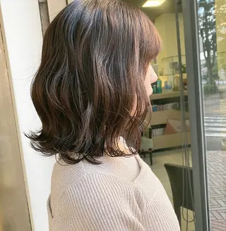 ミディアム カラー 滝本 里実のヘアスタイル