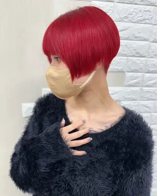 ショート カラー ビューティー　クララ所属・🌈miu miu hair✂️💕のヘアスタイル