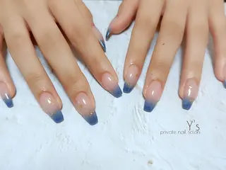 ネイル YUMI NAGAI  のネイルデザイン