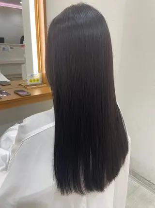 ロング カラー 中田 瞳真のヘアスタイル
