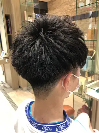 ショート メンズ 一戸 拓斗のヘアスタイル