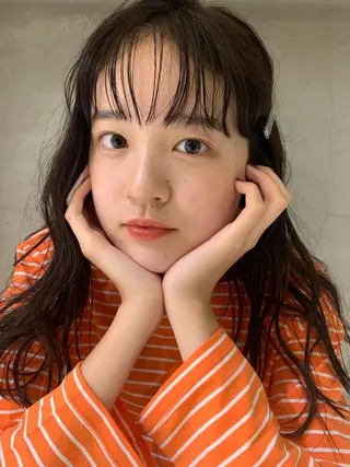 ミディアム カラー ヘアアレンジ haru/レイヤー/ ウルフのヘアスタイル