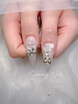 ネイル Sunnyサニー所属・桝井 春奈のネイルデザイン