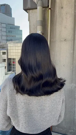 セミロング Wカラー/暖色/べ ージュりく©︎🐝のヘアスタイル