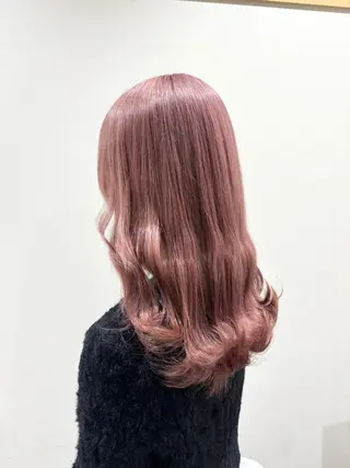 ロング カラー ブリーチ予約率90% 以上✨森山陽向のヘアスタイル