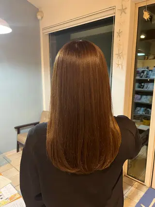 セミロング カラー キハコ豊橋岩田店所属・瀧本 知沙のヘアスタイル