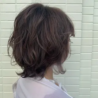 ショート カラー ウスイ ハルカのヘアスタイル
