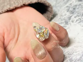 ネイル private salon TOMOMINAILs所属・TOMOMI NAILsのネイルデザイン