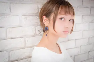 ショート カラー アオガミ （前髪顔周りカット）のヘアスタイル