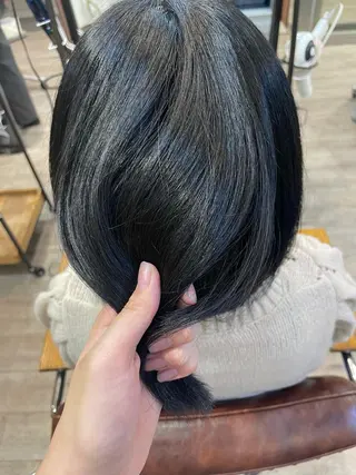 ミディアム 暖色カラー/ おおいえひびきのヘアスタイル