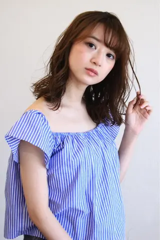 ミディアム 向井 涼太朗のヘアスタイル