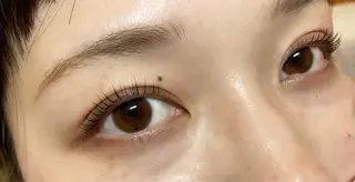 vi camino ミヤデラのマツエク・マツパデザイン