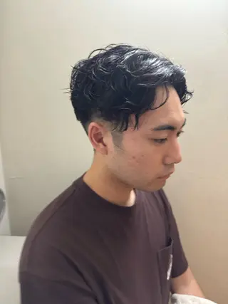 パーマ プレミアムバーバー新宿店所属・新宿駅近！ 💈口コミ多数✨のヘアスタイル