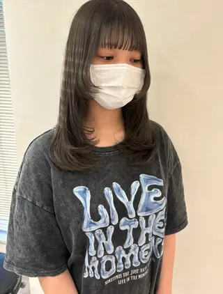 ミディアム モテ髪🫧赤み消し カラー表参道きょうこのヘアスタイル