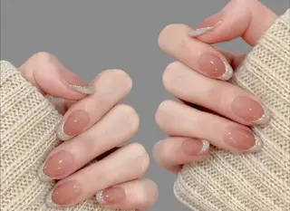 ネイル 高木 維麗絲のネイルデザイン