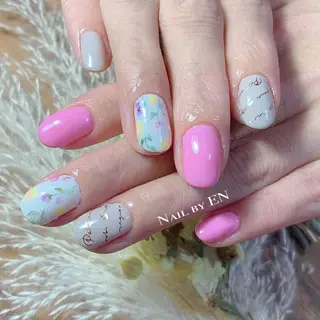 ネイル Nail by EN*Namiのネイルデザイン