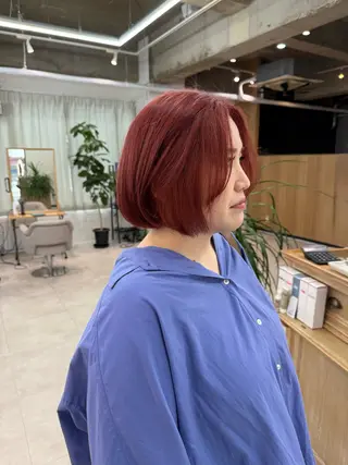 ショート カラー 渡邉 あいのヘアスタイル